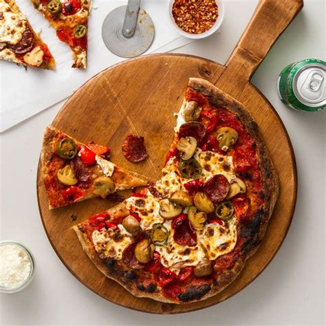 spicy-mediterranean-pizza-recipe-toppings image