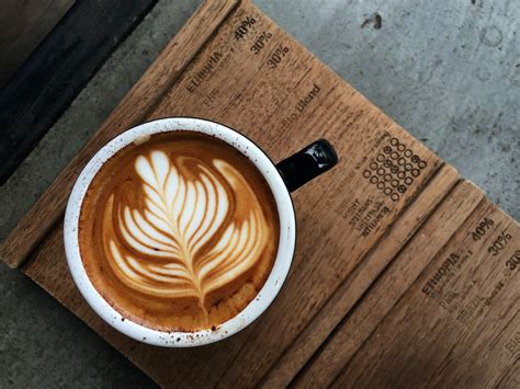 mocha-coffee-guide-how-to-make-a-classic-mocha image