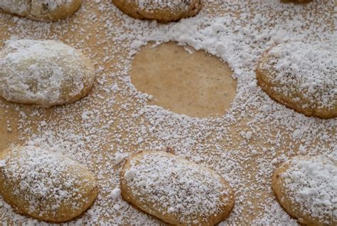 sand-tarts-cookie-recipe-bake-or-break image