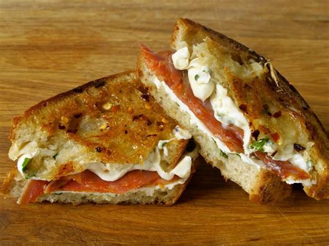 sopressata-sandwich-recipe-and-nutrition-eat-this image
