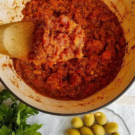 quick-puttanesca-sauce-mandy-olive image
