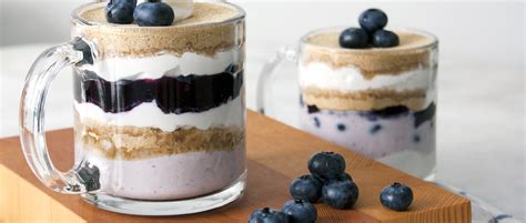 low-calorie-blueberry-yogurt-parfait-life-by-daily-burn image