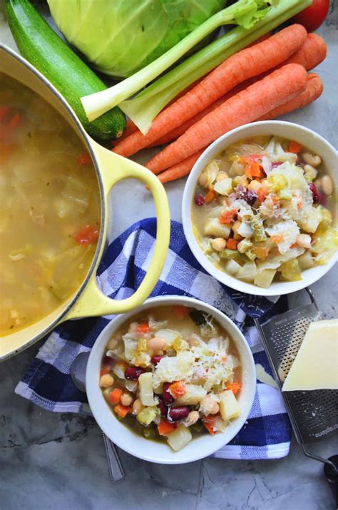 carrabbas-minestrone-soup-katies-cucina image