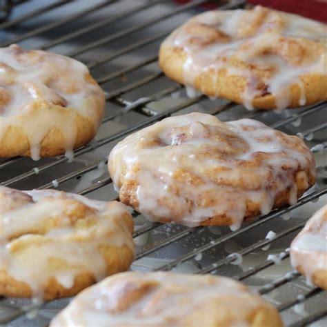 soft-cinnamon-roll-cookies-my-recipe-reviews image