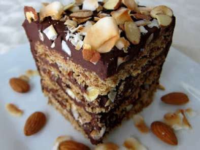 almond-joy-layer-cake-recipe-petitchef image