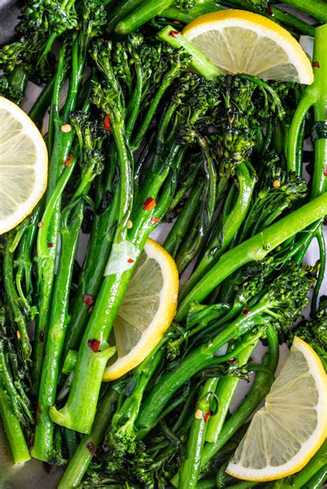 10-minute-lemon-garlic-sauted-broccolini-simply image