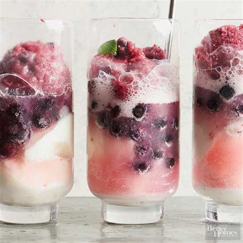 14-ice-cream-float-recipes-to-keep-you-cool-this-summer image