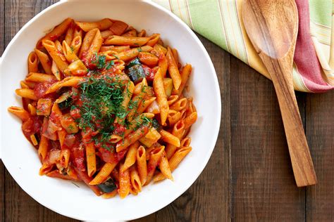 one-pot-tomato-zucchini-penne-recipe-fresh-tastes image