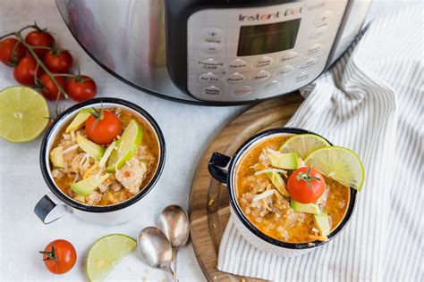 instant-pot-keto-spicy-chicken-and-rice-bowls image