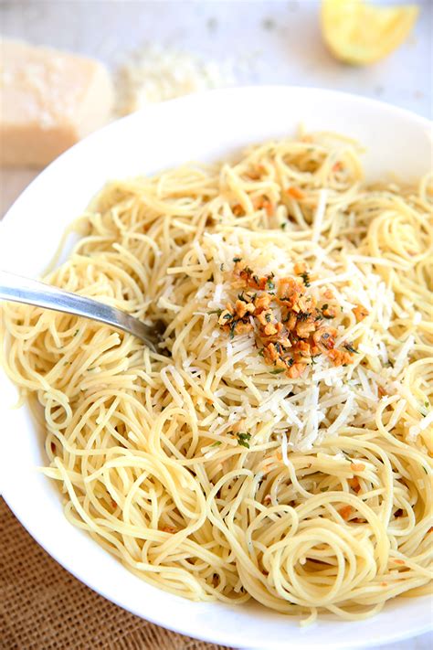 angel-hair-pasta-with-garlic-and-parmesan-real-life image