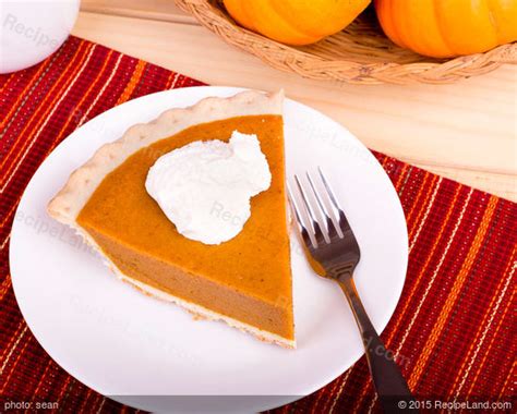 libbys-famous-pumpkin-pie-recipe-recipelandcom image