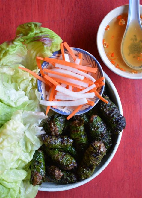 grilled-beef-in-wild-betel-leaf-recipe-thit-bo-nuong image