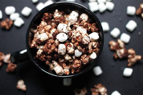 mexican-hot-cocoa-popcorn-baker-by-nature image