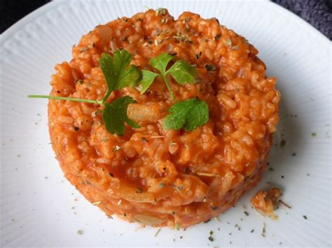 greek-tomato-rice-ester-kocht image