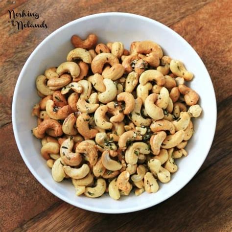herb-roasted-cashews-noshing-with-the-nolands image