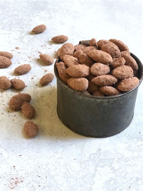 cocoa-dusted-almonds-healthy-family-friendly image