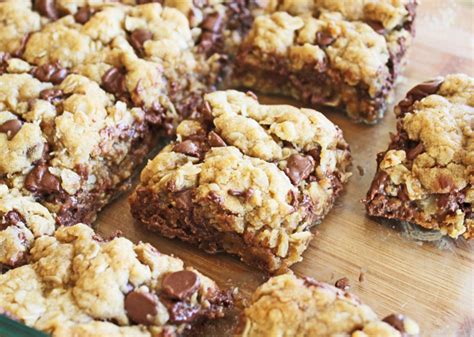 chewy-chocolate-chip-oatmeal-bars-and-17-chocolate image