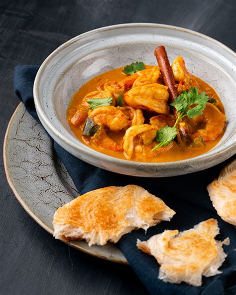 creamy-sri-lankan-prawn-curry-marions-kitchen image