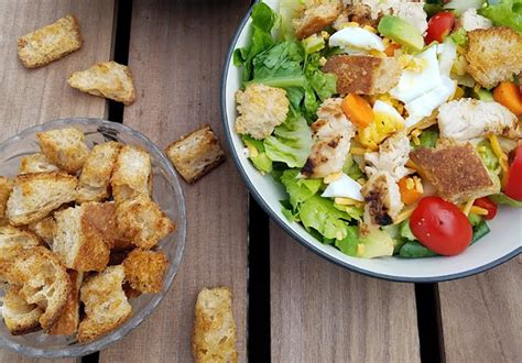 garlicky-whole-wheat-homemade-croutons-eatwheat image