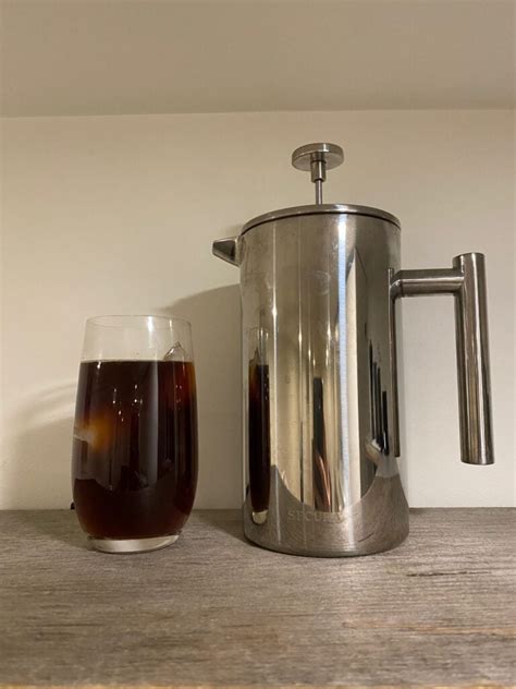 french-press-iced-coffee-the-easiest-recipe-to-try-in image