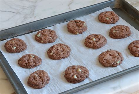 double-chocolate-mint-cookies image