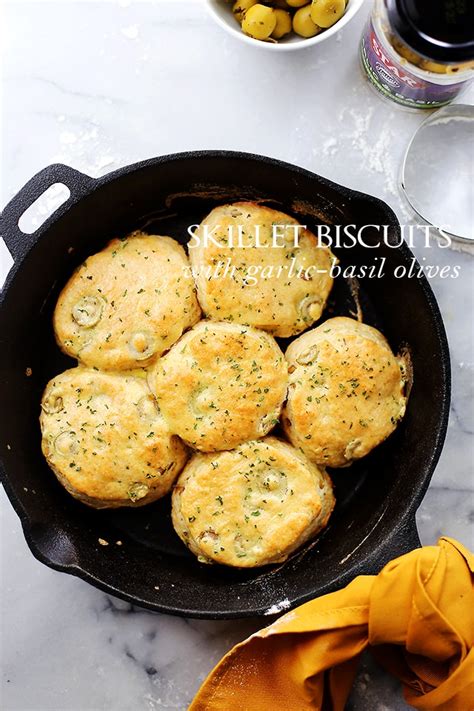 flavorful-skillet-biscuits-with-garlic-basil-olives-diethood image