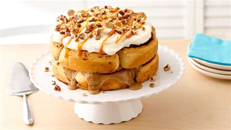 double-stacked-cinnamon-roll-cake image