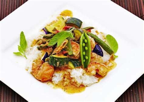 recipe-thai-shrimp-and-vegetable-curry-the-globe-and image
