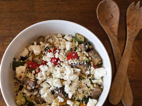 farro-and-roasted-vegetable-salad-recipe-cooking image