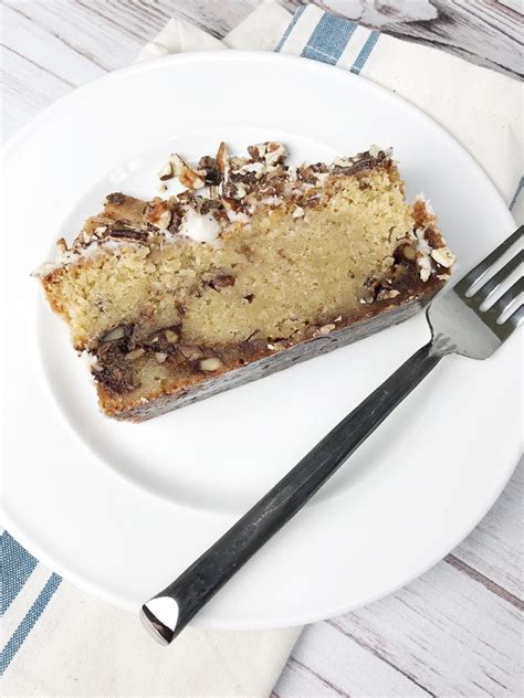 brown-sugar-toffee-loaf-cake-kelly-lynns-sweets image