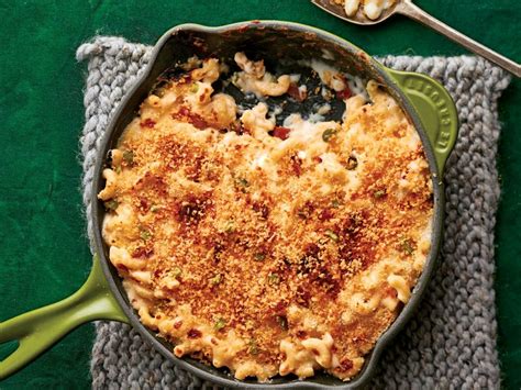 18-cheesy-and-comforting-baked-pasta-recipes-chatelaine image