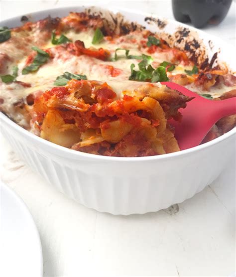 pizza-lasagna-a-perfect-party-food-the-foodie-patootie image