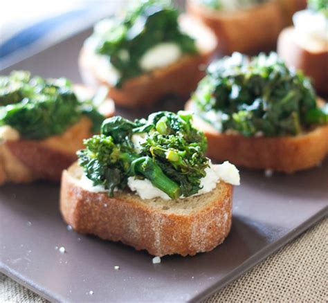 spring-appetizer-recipe-goat-cheese-rapini-toasts image