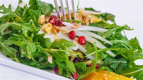 arugula-salad-recipe-rachael-ray-show image