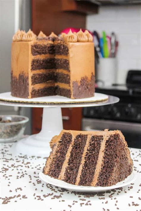gluten-free-chocolate-cake-recipe-with-decadent image