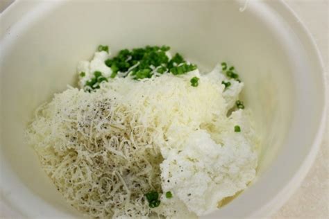 potato-pampushki-with-cheese-filling-Картофельные image