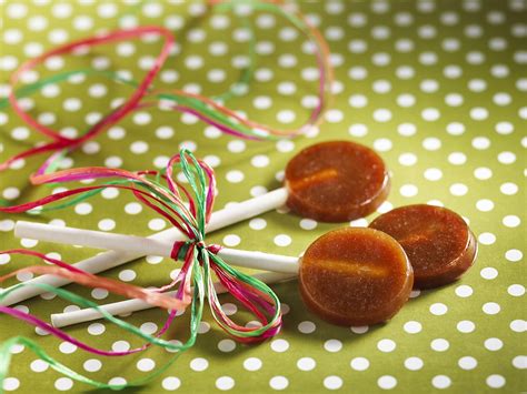 maple-lollipops-maple-from-canada image
