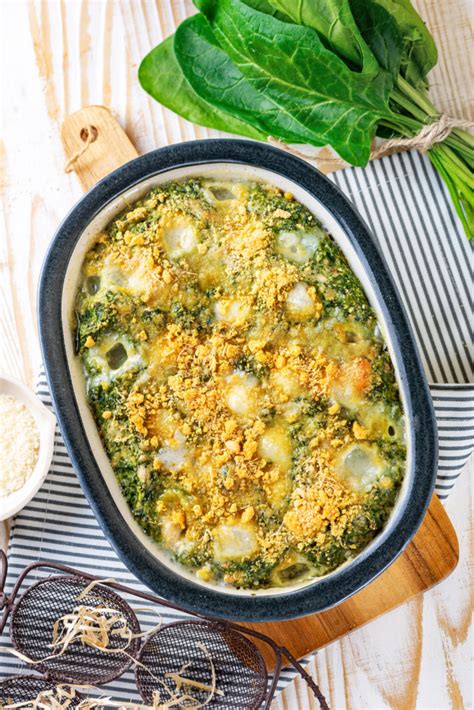 cheesy-spinach-casserole-made-with-fresh-or-frozen-spinach image