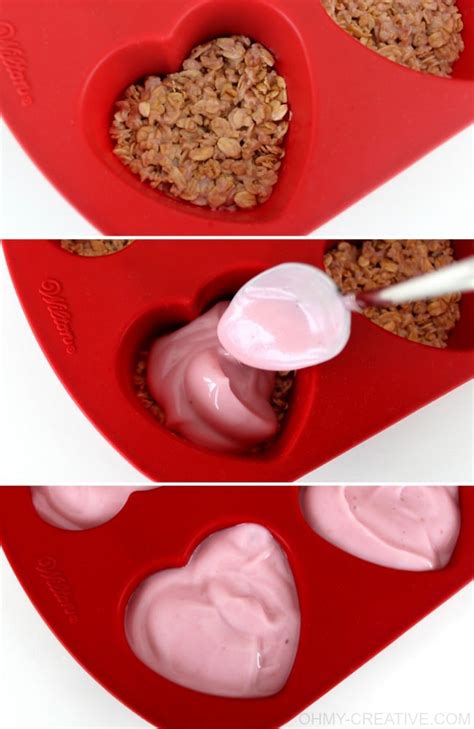 frozen-yogurt-granola-cups-somewhat-simple-com image