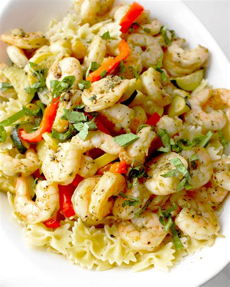 lemon-garlic-shrimp-with-vegetables-and-pasta-30 image