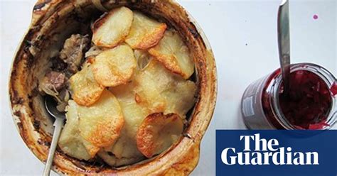 how-to-cook-the-perfect-lancashire-hotpot-british image