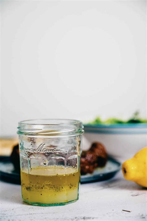 ladolemono-greek-olive-oil-and-lemon-sauce image