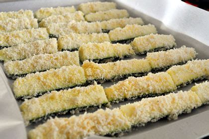 crispy-baked-zucchini-sticks-mydeliciousmealscom image