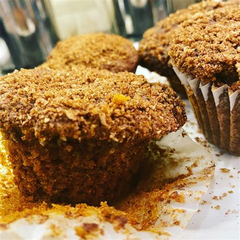 best-ever-pumpkin-spice-muffins-the-everything image
