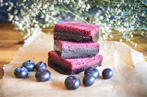 easy-and-healthy-real-gelatin-blueberry-jello image