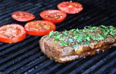 grilled-steaks-and-tomatoes-with-basil-garlic-bread image