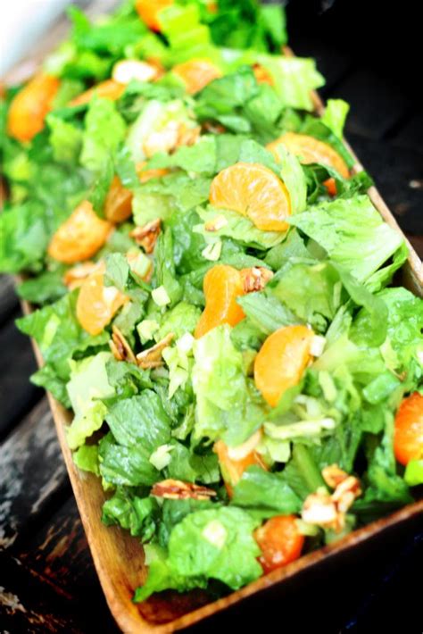 green-salad-with-mandarin-oranges-candied-almonds image