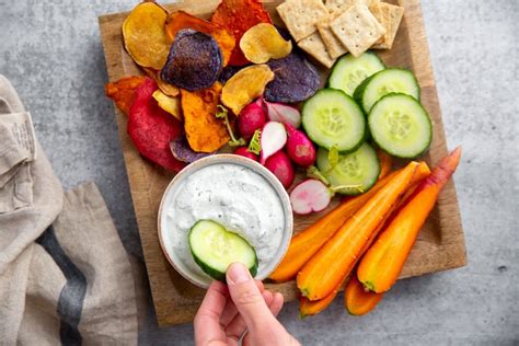 healthy-whipped-cottage-cheese-veggie-dip image