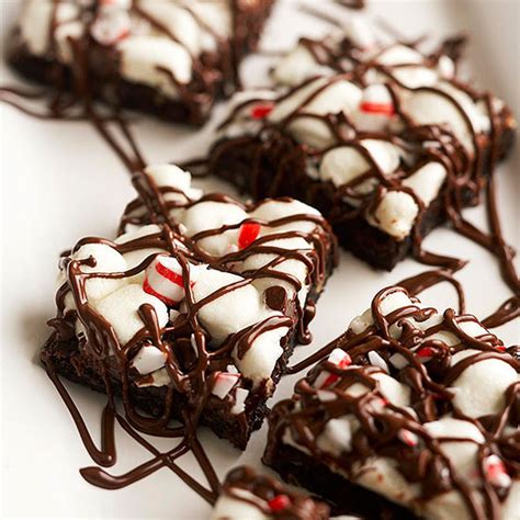 25-holiday-peppermint-recipes-midwest-living image