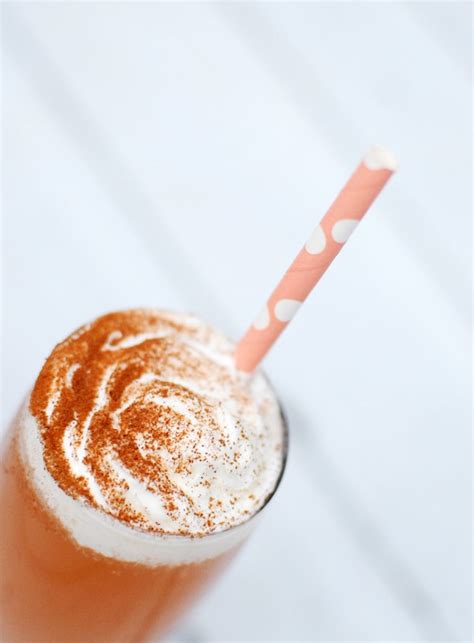pumpkin-pie-cocktail-recipe-pretty-my-party-party image